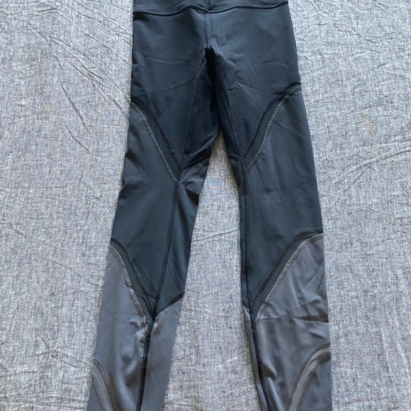 Lululemon Women’s Color Me Ombré Leggings, Size 4 - Picture 3 of 7